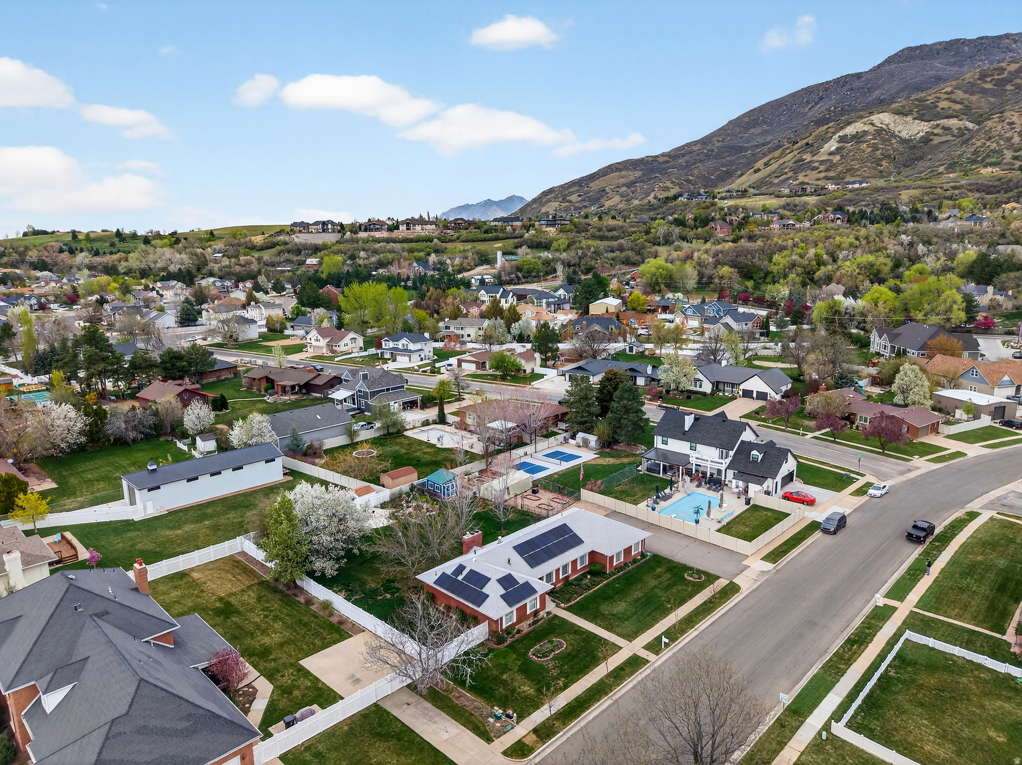 UINTAH HIGHLANDS - Residential