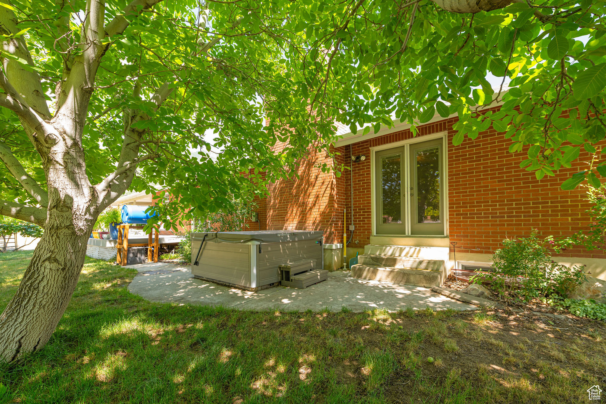 UINTAH HIGHLANDS - Residential