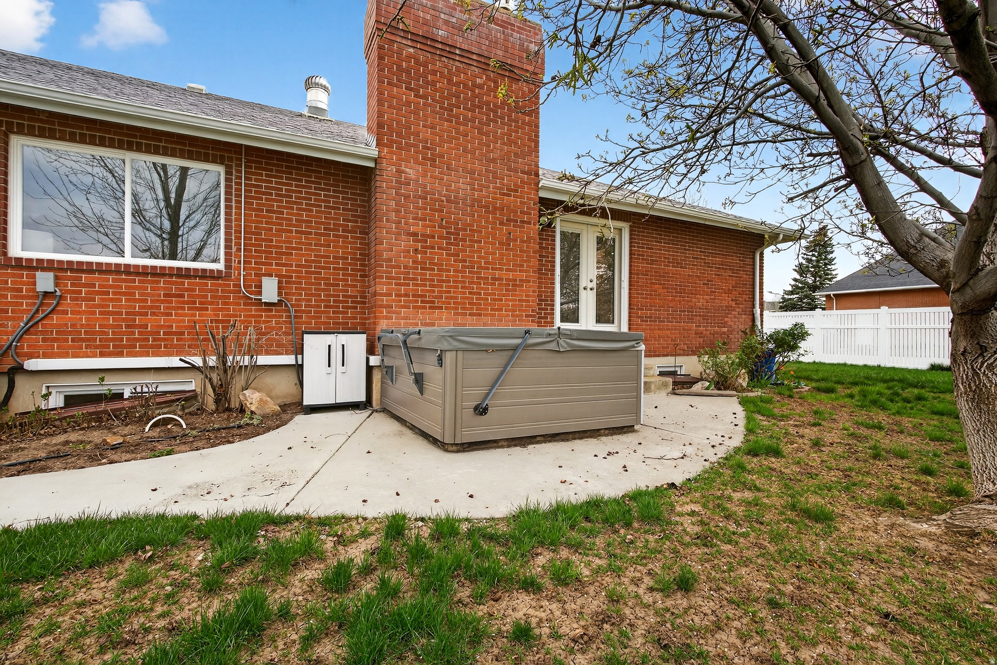 UINTAH HIGHLANDS - Residential