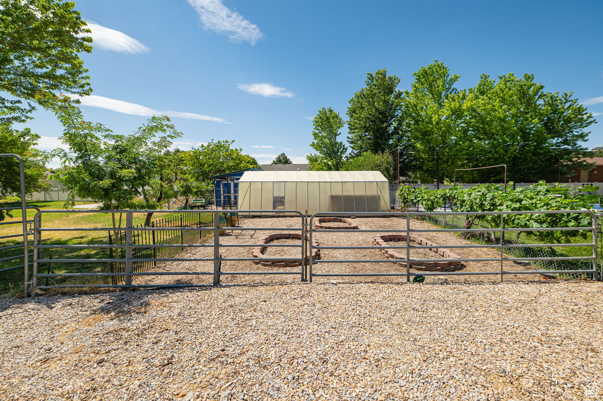 UINTAH HIGHLANDS - Residential