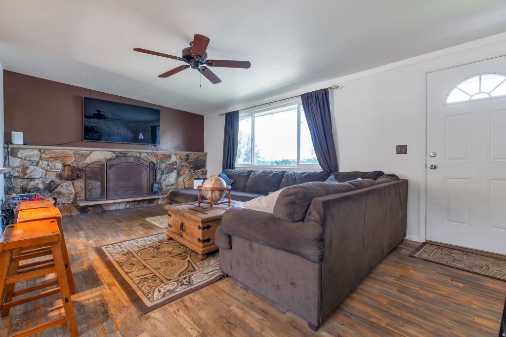 Photo of 6549 W 3635 S, Salt Lake City, UT 84128 (MLS # 2186775)