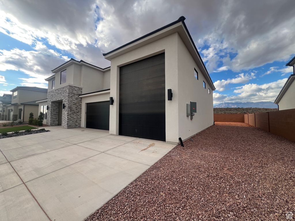 Photo of 4832 W 2820 S, Hurricane, UT 84737 (MLS # 2119512)