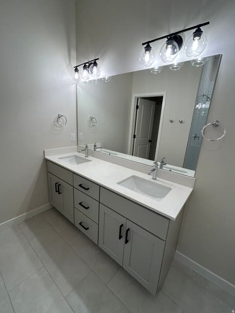 Tiny photo for 1454 W PLEASANT VIEW DR #5, Kaysville, UT 84037 (MLS # 2175837)