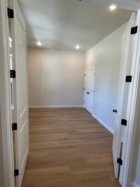 Tiny photo for 1454 W PLEASANT VIEW DR #5, Kaysville, UT 84037 (MLS # 2175837)