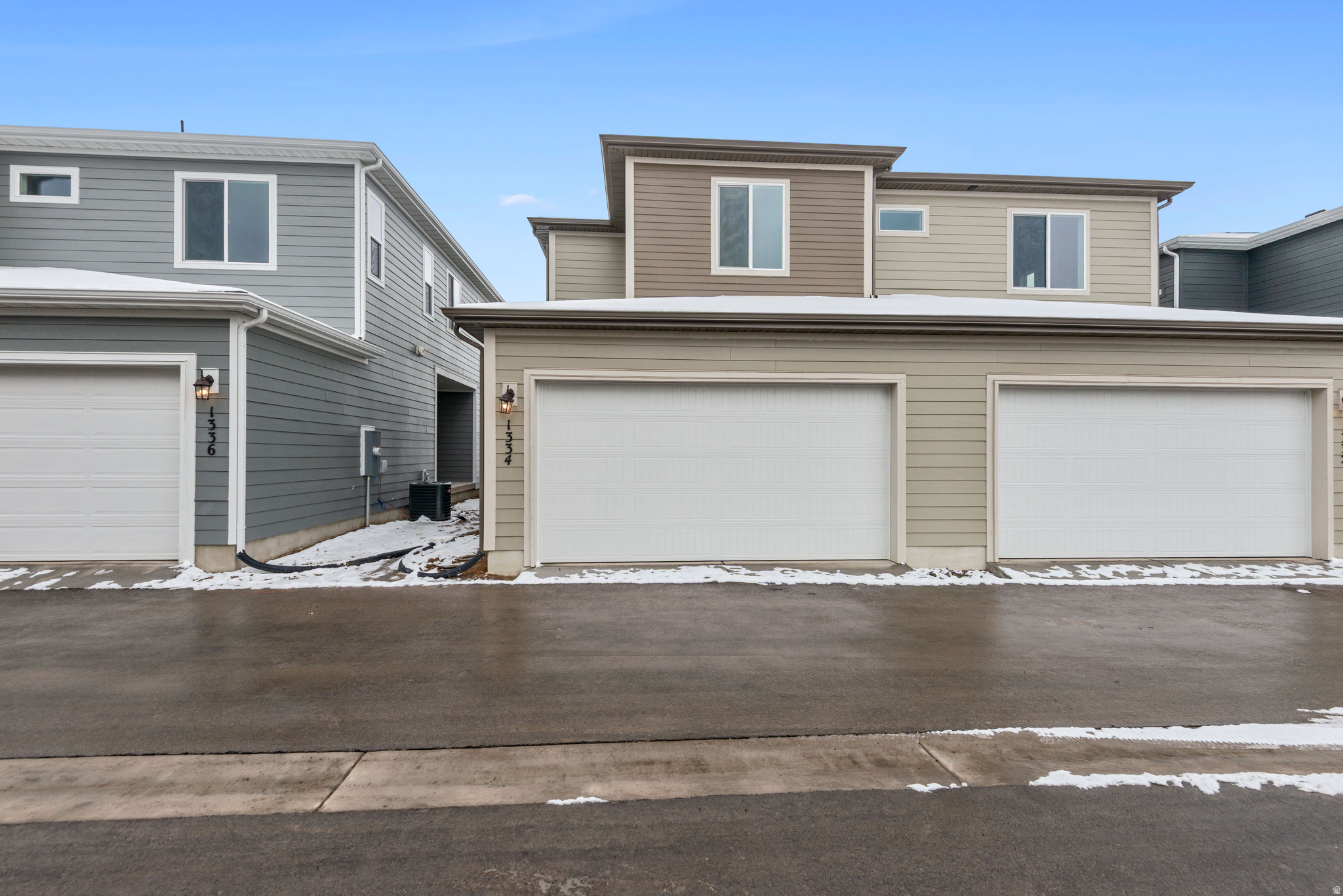 VILLAGES AT ARROWHEAD PARK - Residential