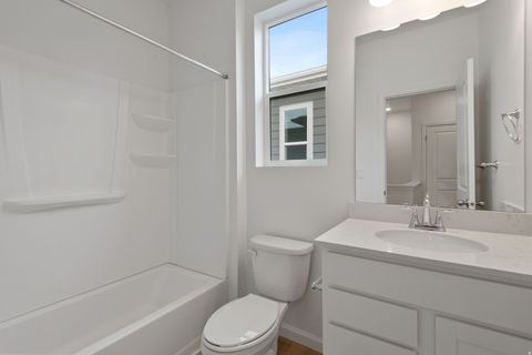 Tiny photo for 1334 E 1670 N #822, Payson, UT 84651 (MLS # 2149455)