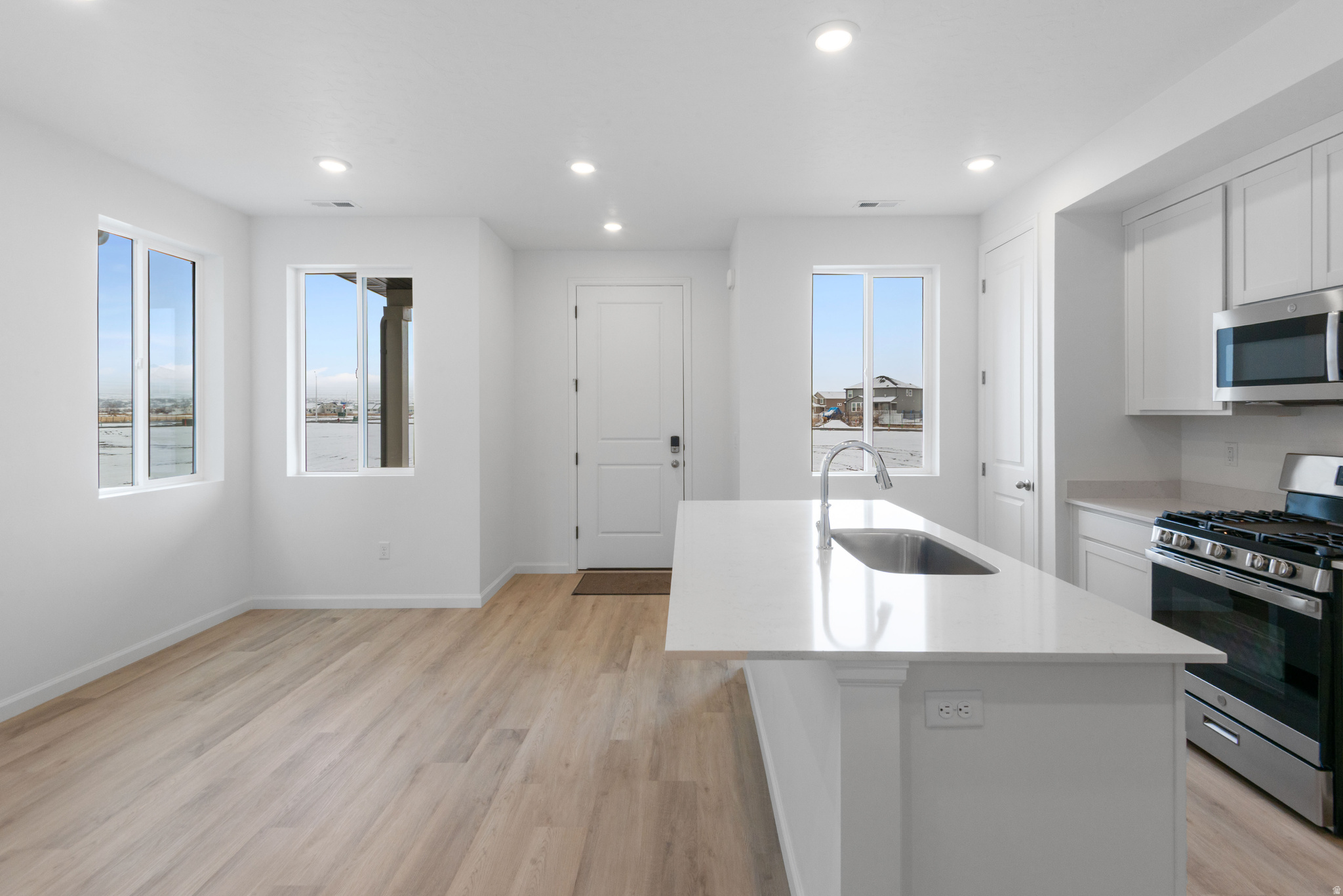 VILLAGES AT ARROWHEAD PARK - Residential