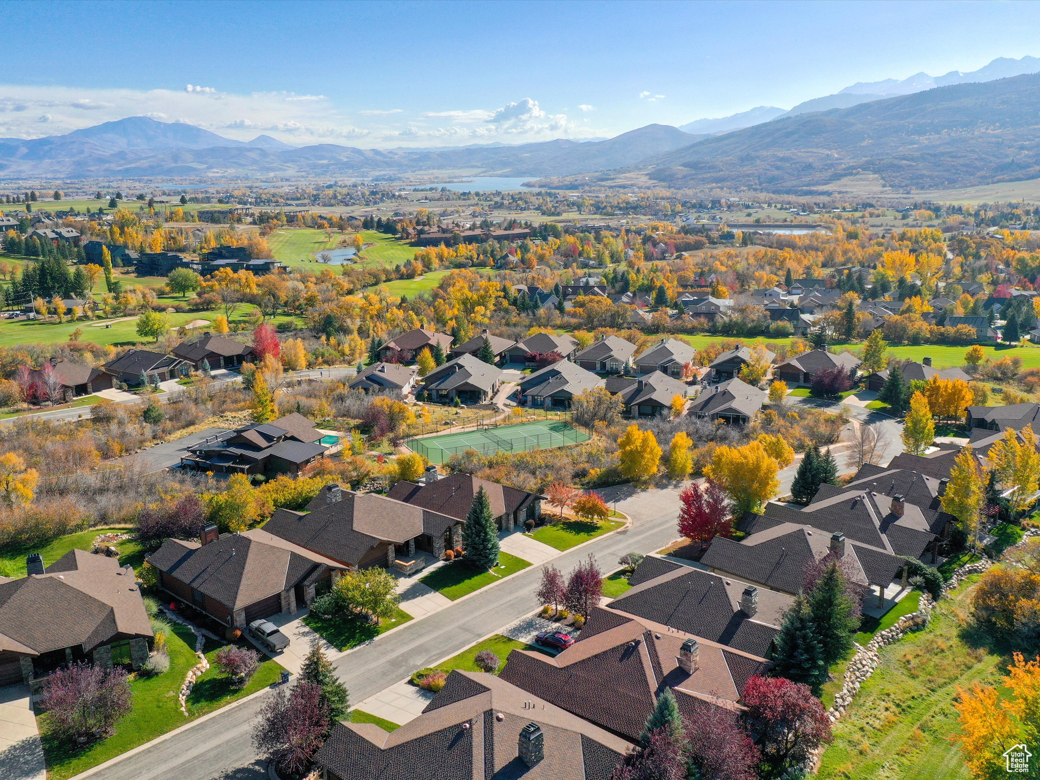 FAIRWAYS - Residential