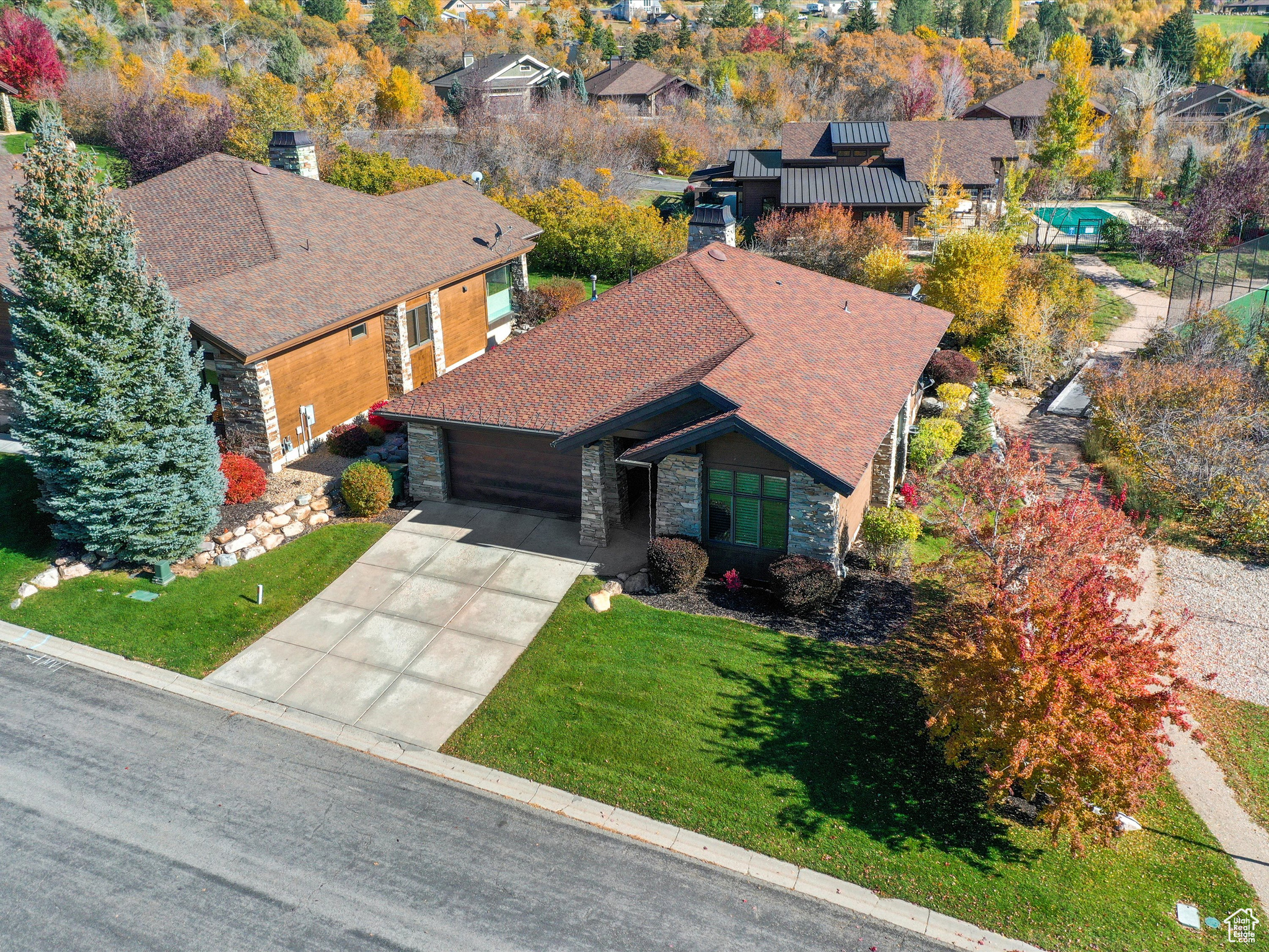 FAIRWAYS - Residential