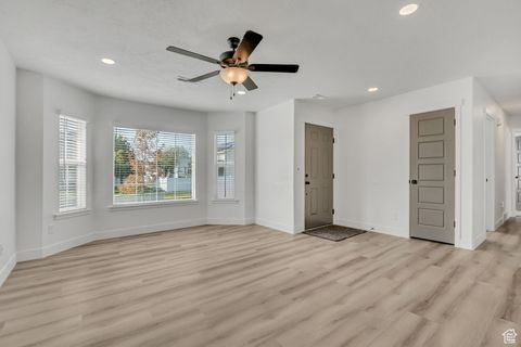 Tiny photo for 911 S CHAPPEL LOOP, Lehi, UT 84043 (MLS # 2118008)