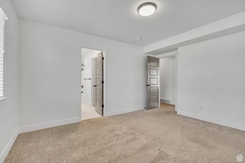 Tiny photo for 911 S CHAPPEL LOOP, Lehi, UT 84043 (MLS # 2118008)