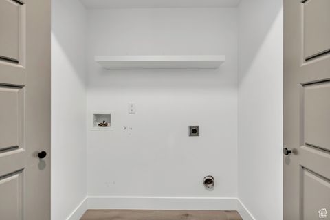Tiny photo for 911 S CHAPPEL LOOP, Lehi, UT 84043 (MLS # 2118008)