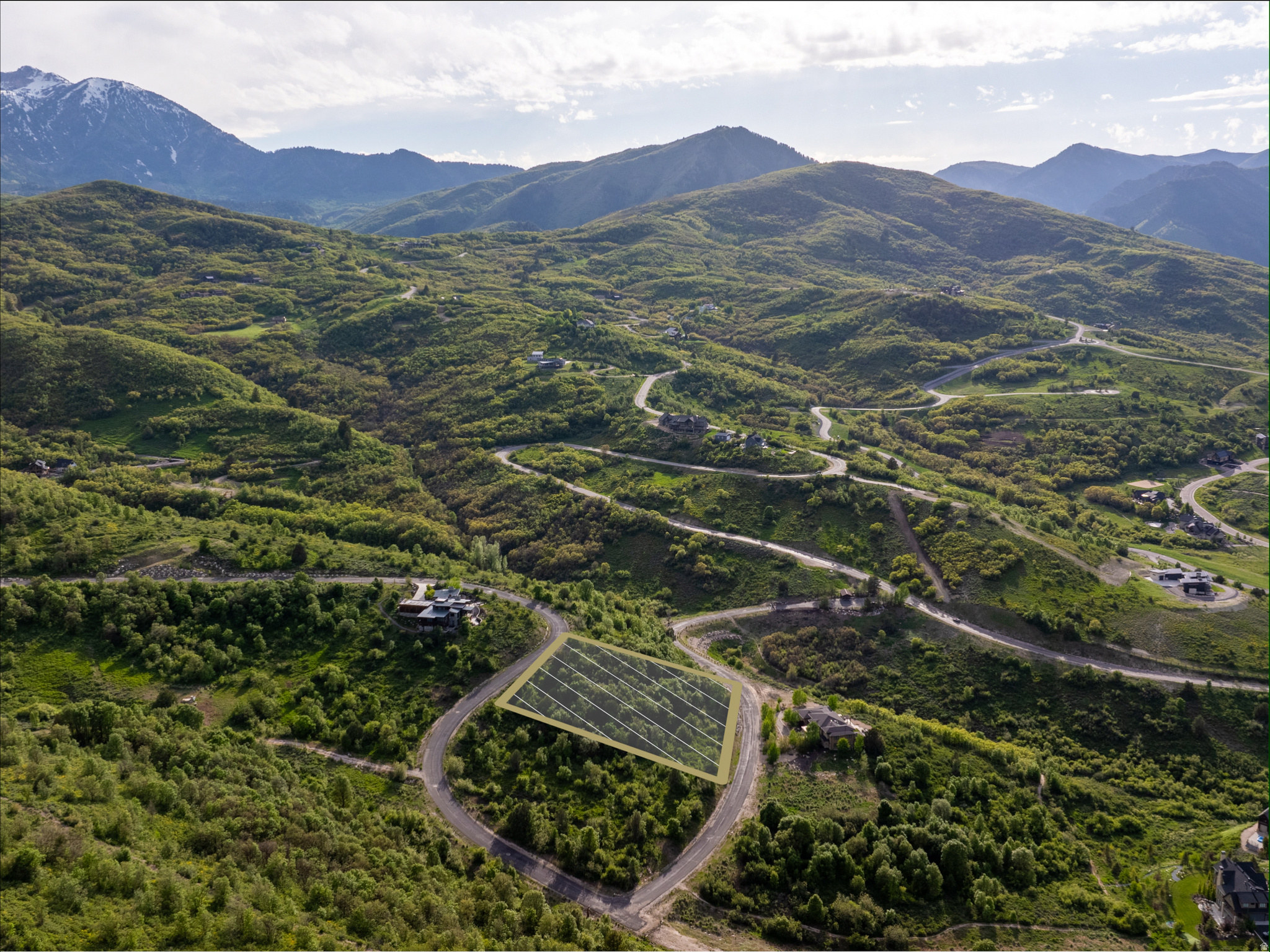 HAWKINS CREEK - Land