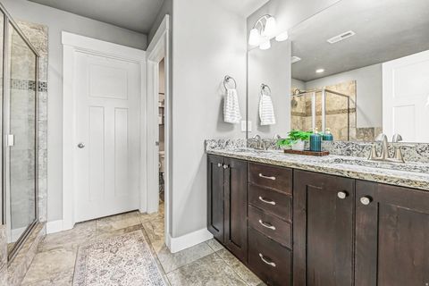 Tiny photo for 4082 W SHADY PLUM WAY S, South Jordan, UT 84009 (MLS # 2135113)
