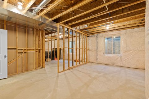 Tiny photo for 2993 E SCENIC VALLEY LN S, Sandy, UT 84092 (MLS # 2125987)