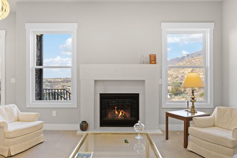 Tiny photo for 2993 E SCENIC VALLEY LN S, Sandy, UT 84092 (MLS # 2125987)