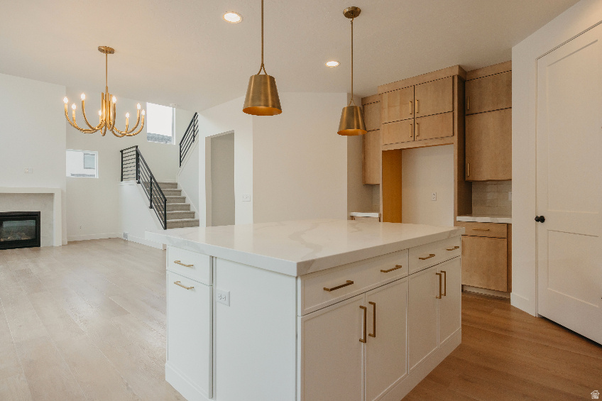 CANYON POINT - Residential