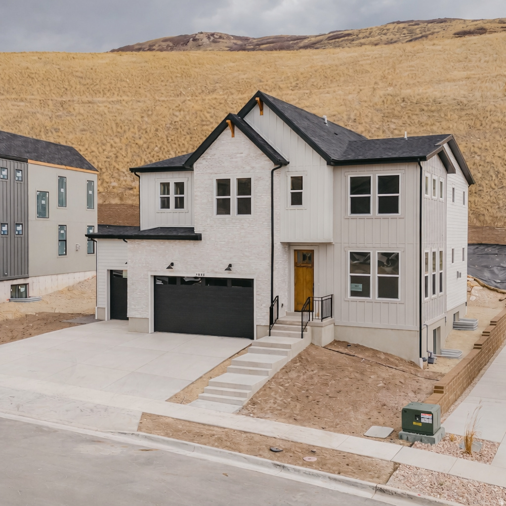 CANYON POINT - Residential