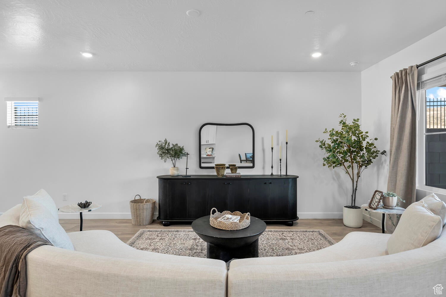 LONG VALLEY - Residential