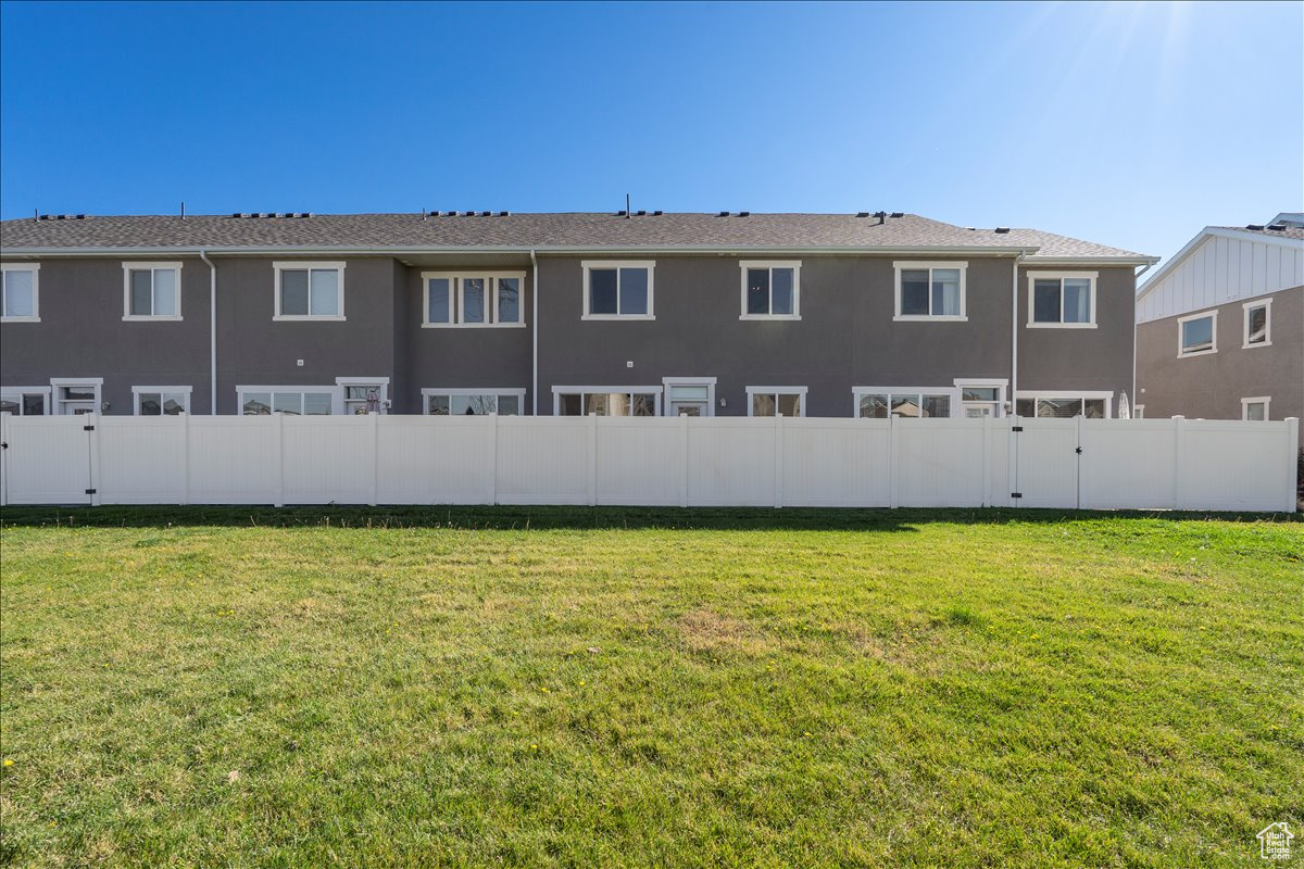 SALT POINT - Residential