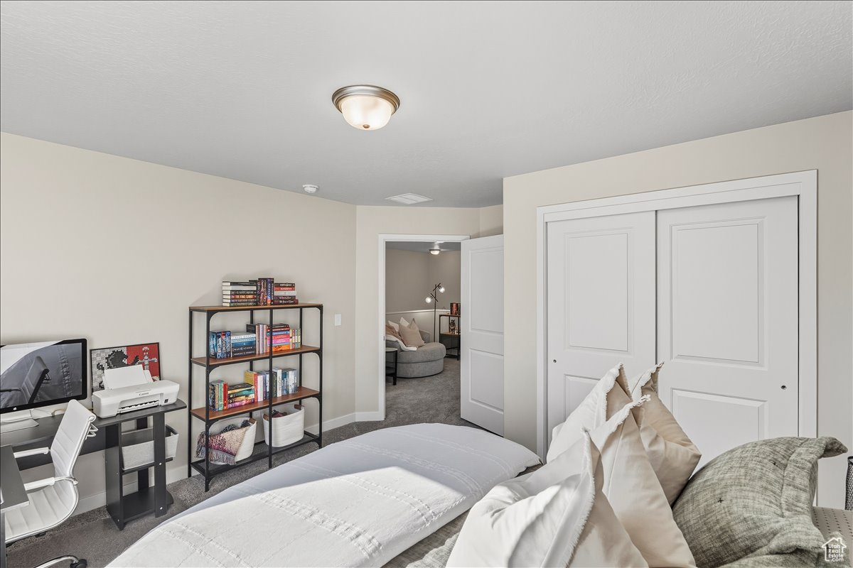 SALT POINT - Residential