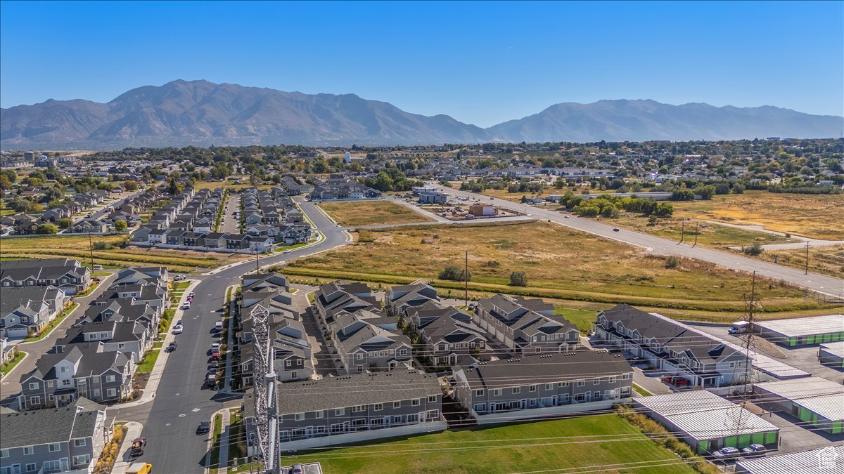 SALT POINT - Residential