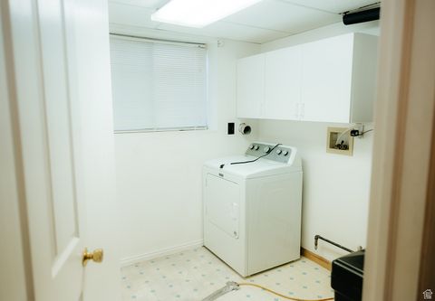 Tiny photo for 1636 W PLUM CREEK DR, West Jordan, UT 84088 (MLS # 2103045)