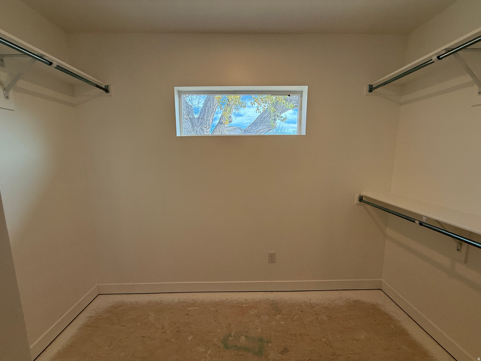 DIXON DOWNS - Residential