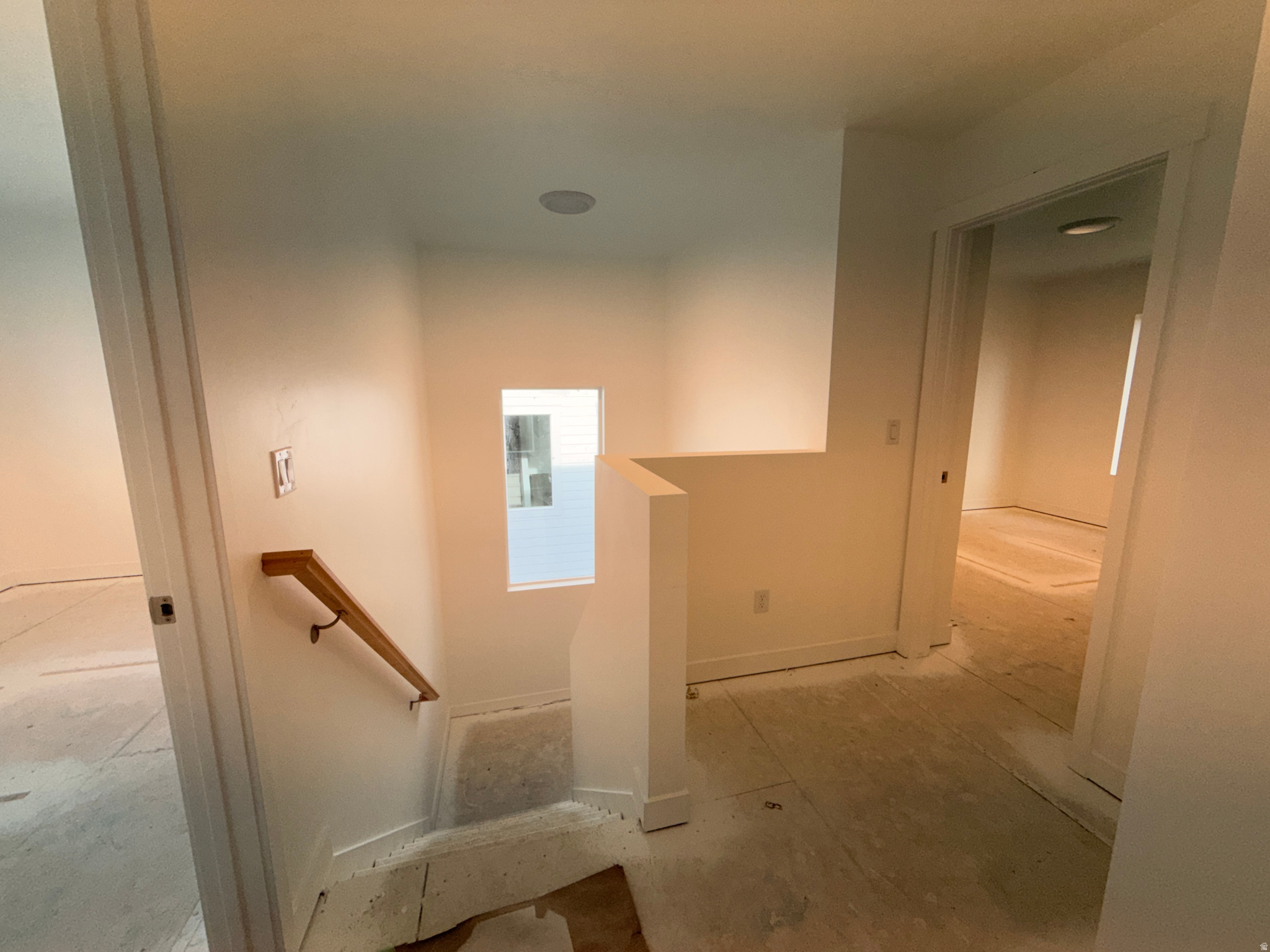 DIXON DOWNS - Residential