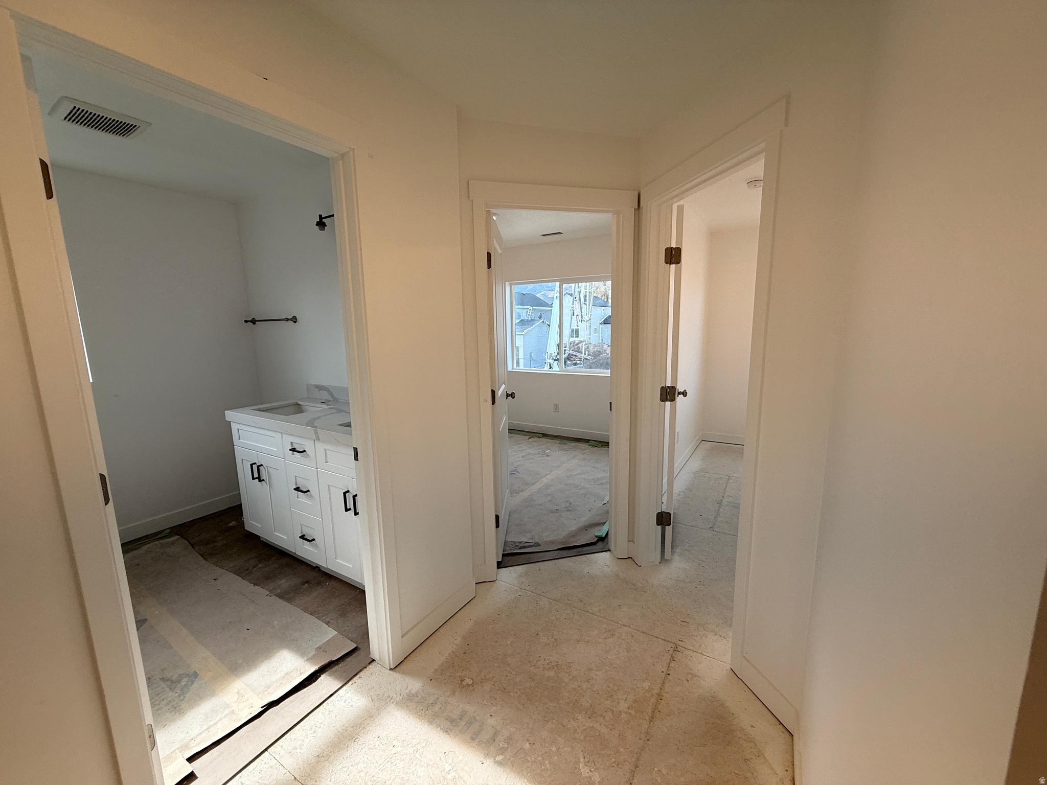 DIXON DOWNS - Residential