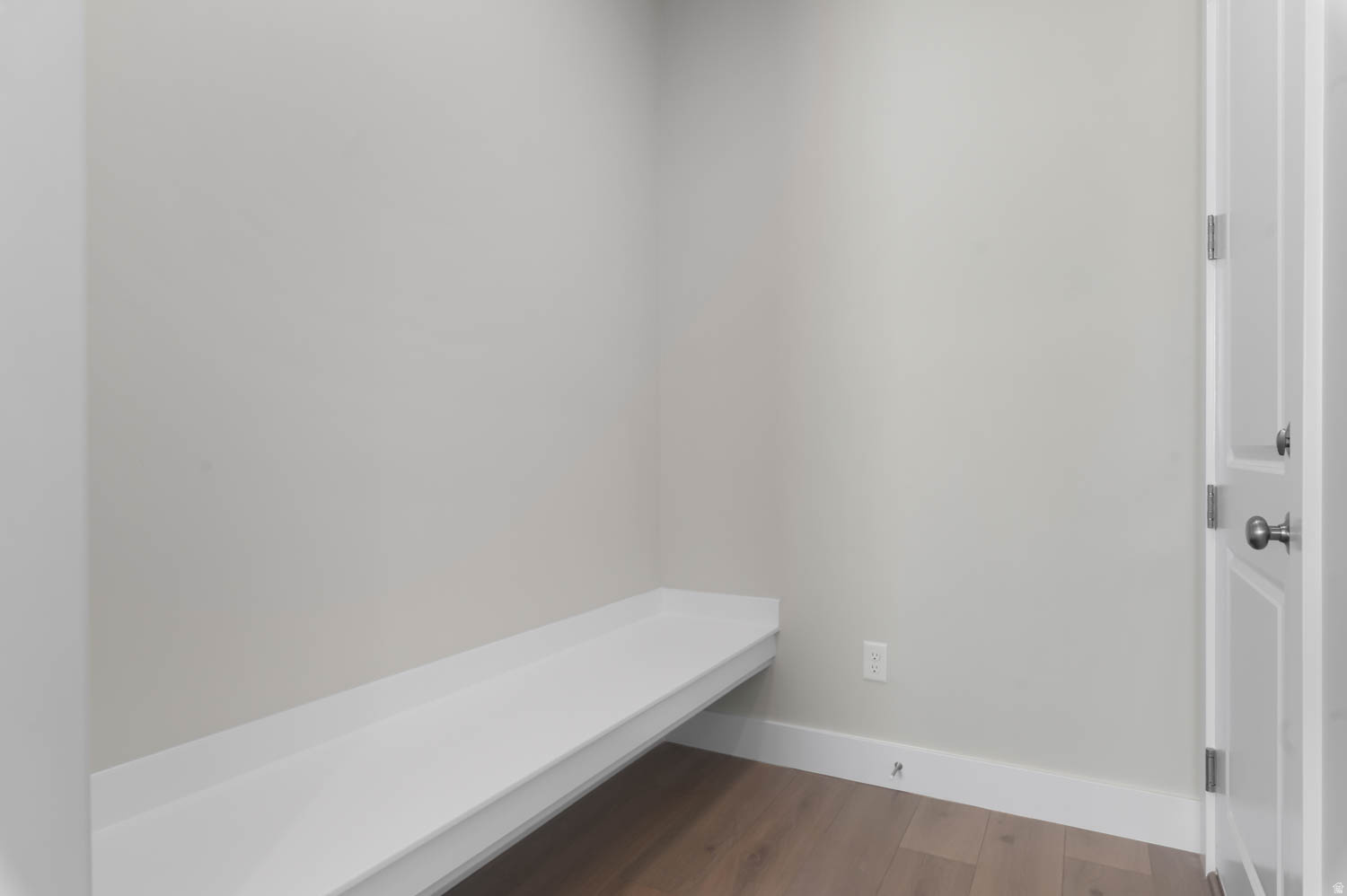 OVERLAND COLLECTION V2 247 - Residential