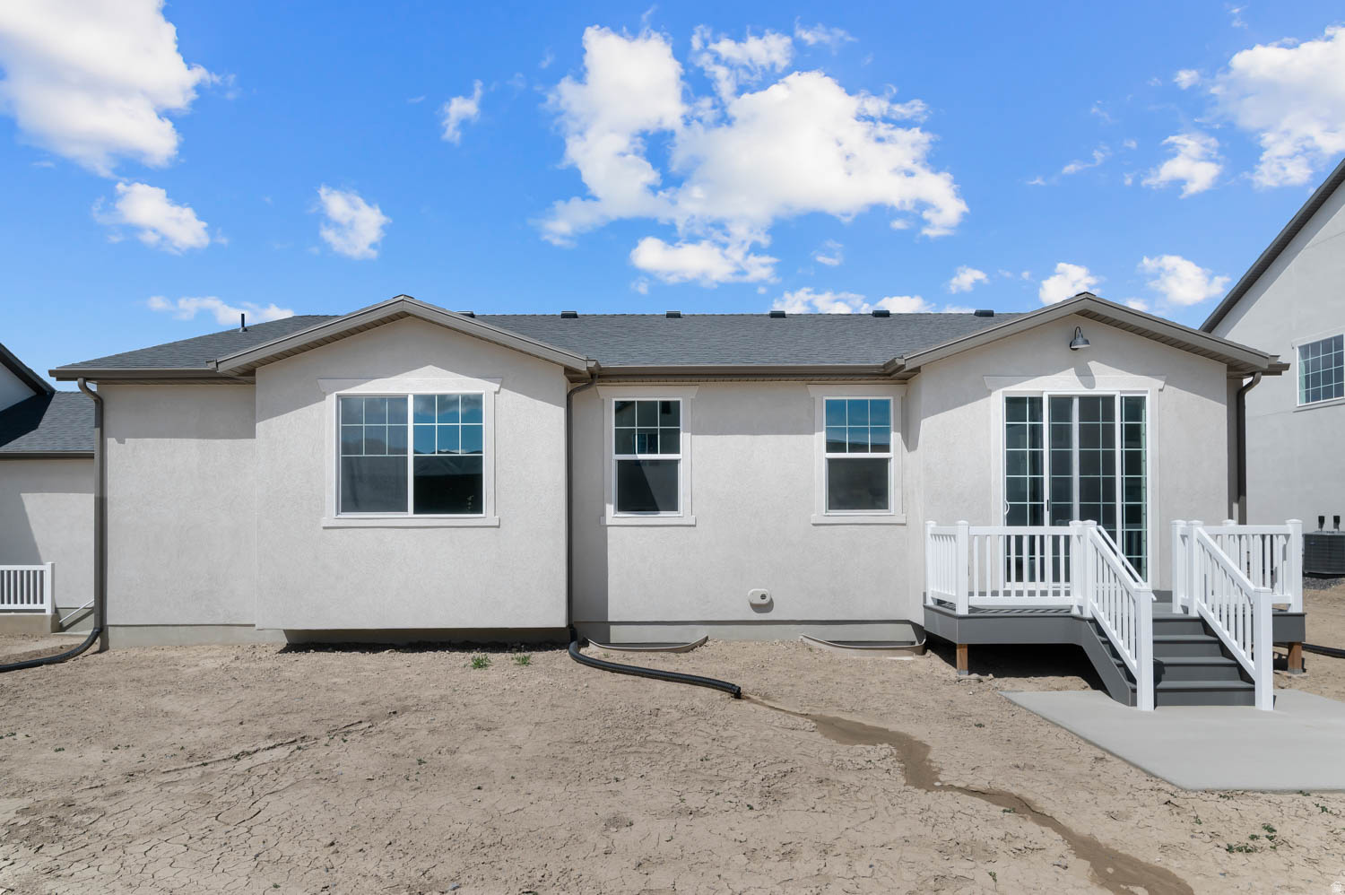 OVERLAND COLLECTION V2 247 - Residential