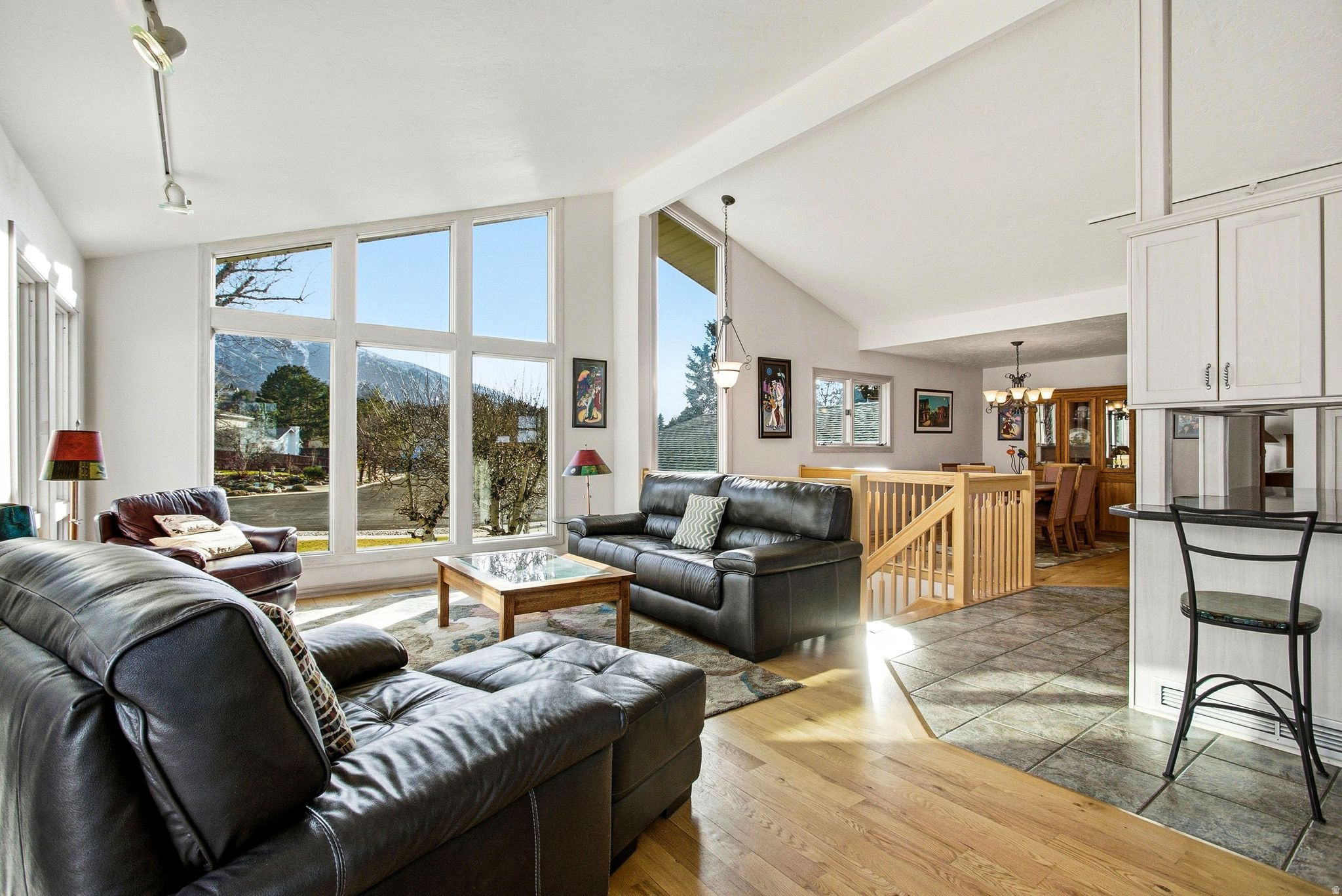 QUAIL HOLLOW - Residential