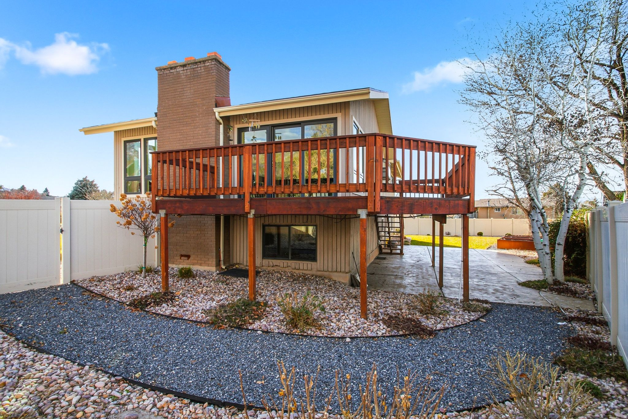 QUAIL HOLLOW - Residential