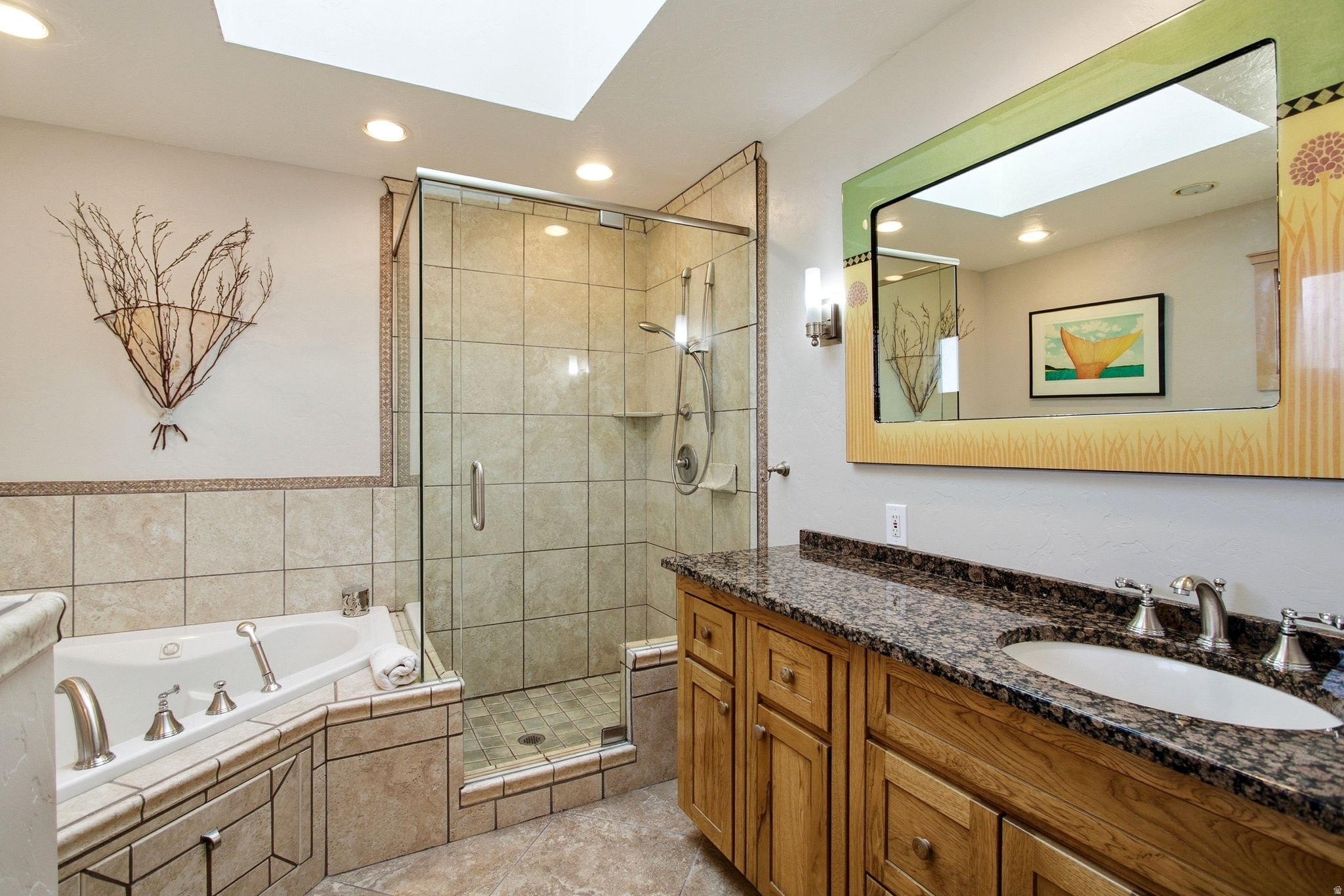 QUAIL HOLLOW - Residential