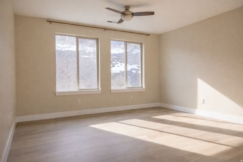 Tiny photo for 15866 S MERCER CV, Draper, UT 84020 (MLS # 2144271)