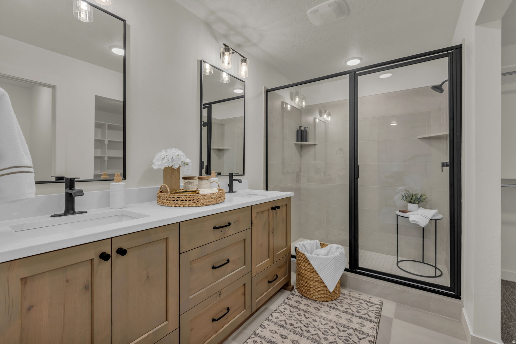 DISTANT SERENADE LOT 111 - Residential