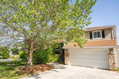 Photo of 4707 W GRANADA HILLS CT, West Jordan, UT 84088 (MLS # 2085609)