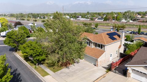 Tiny photo for 4707 W GRANADA HILLS CT, West Jordan, UT 84088 (MLS # 2085609)