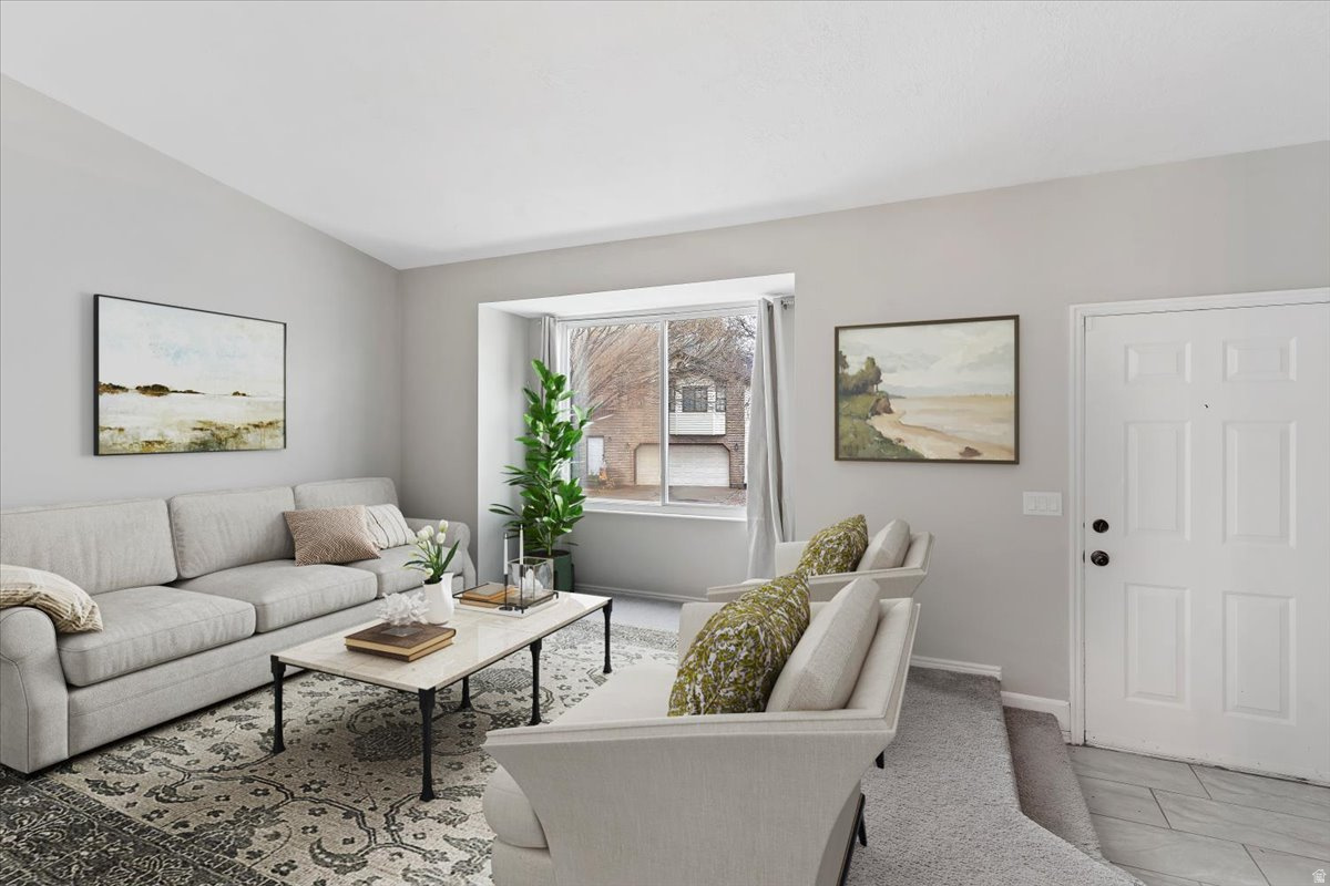 MEADOW BROOK - Residential