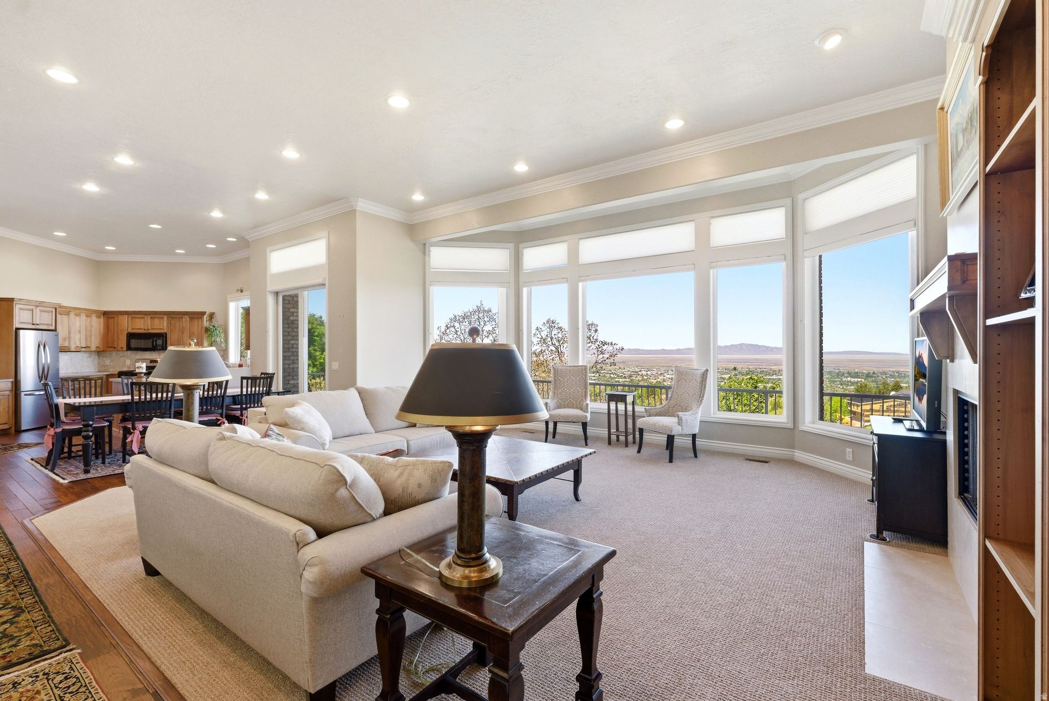 BARTON WOODS - Residential