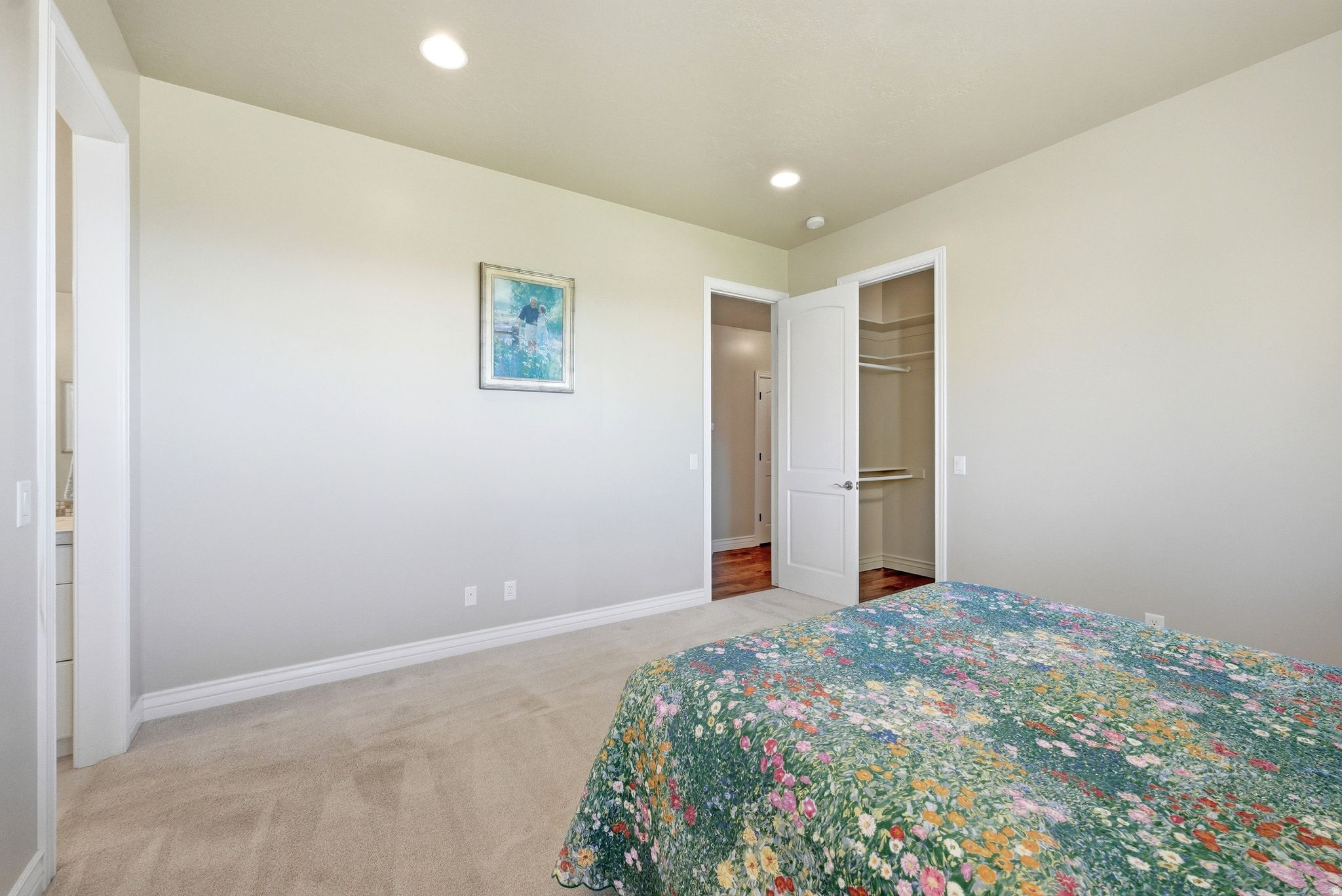 BARTON WOODS - Residential
