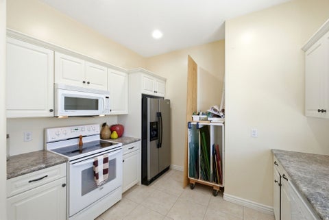 Tiny photo for 908 FREMONT RD, Bountiful, UT 84010 (MLS # 2156178)
