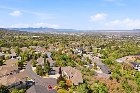 Tiny photo for 908 FREMONT RD, Bountiful, UT 84010 (MLS # 2156178)