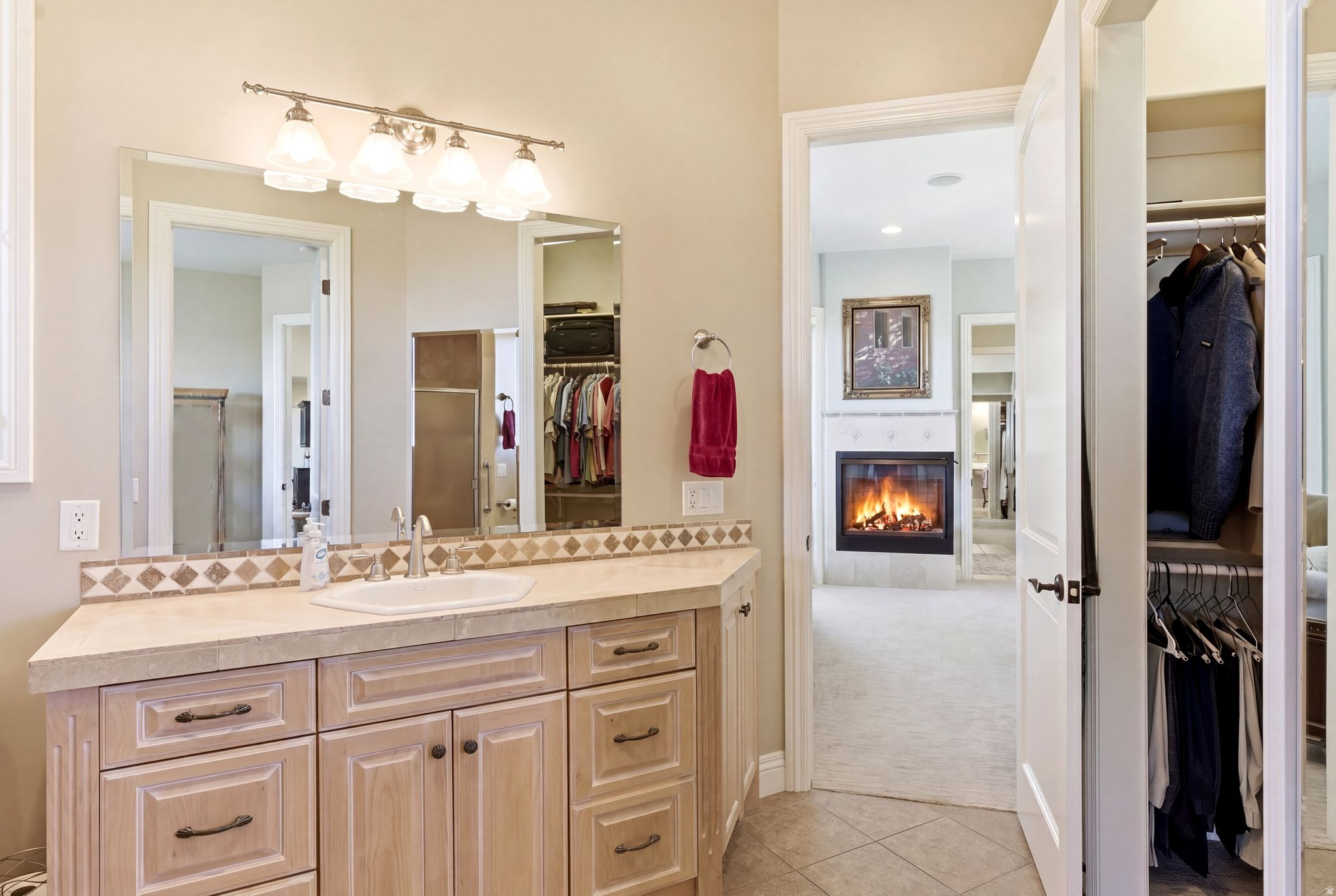 BARTON WOODS - Residential
