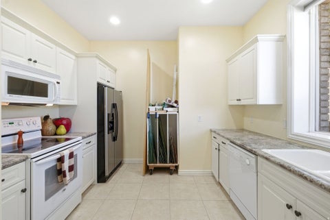 Tiny photo for 908 FREMONT RD, Bountiful, UT 84010 (MLS # 2156178)