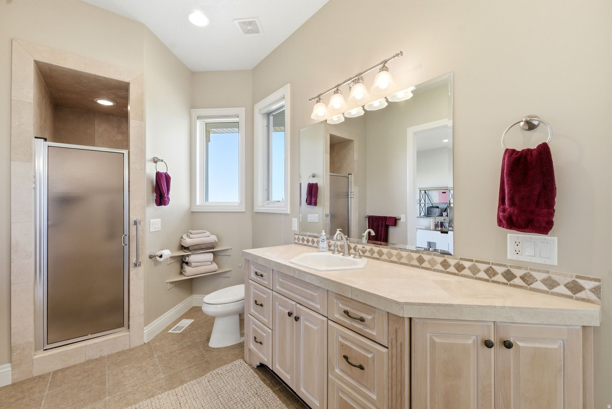 BARTON WOODS - Residential