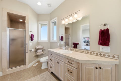 Tiny photo for 908 FREMONT RD, Bountiful, UT 84010 (MLS # 2156178)