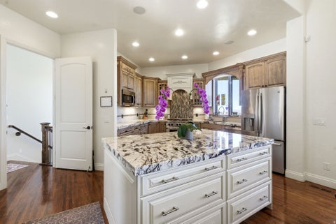 Tiny photo for 908 FREMONT RD, Bountiful, UT 84010 (MLS # 2156178)