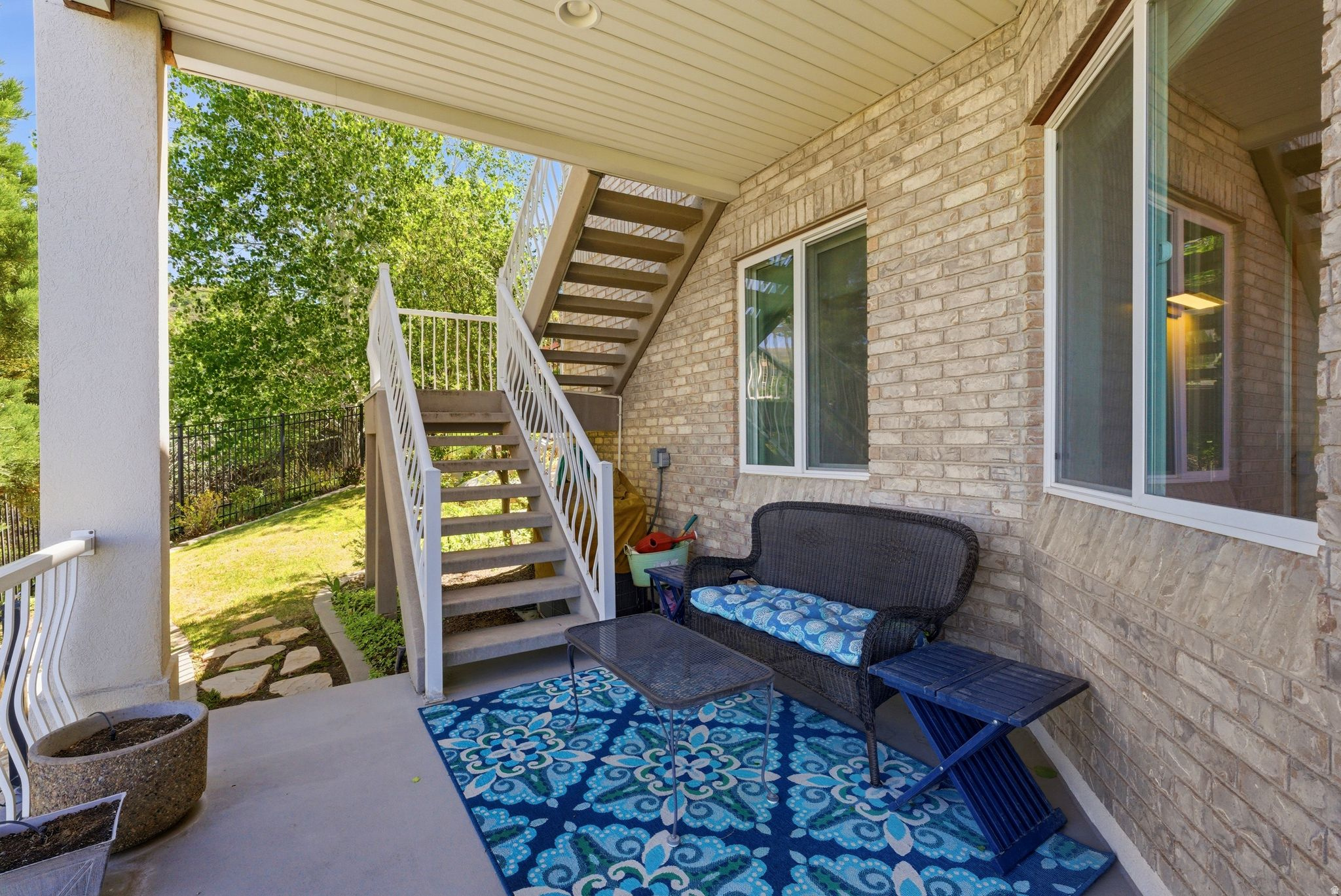 BARTON WOODS - Residential